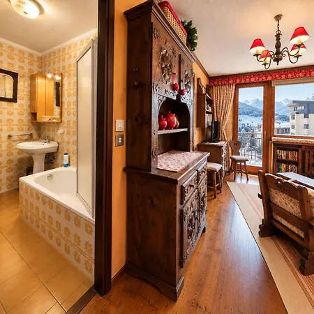 Appartement Hostdomus - Pietra Luna House